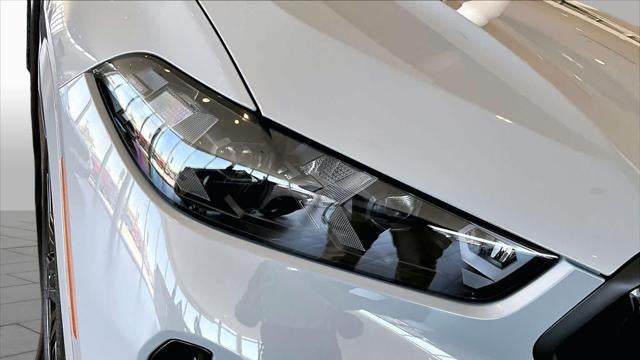2027 BMW X6 xDrive40i