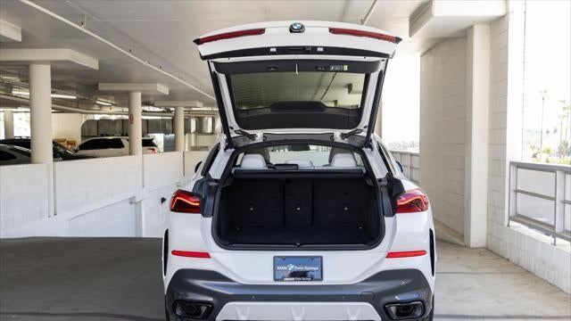 2027 BMW X6 xDrive40i
