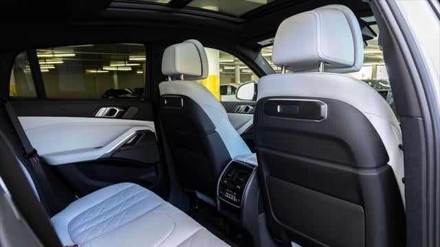 2027 BMW X6 xDrive40i