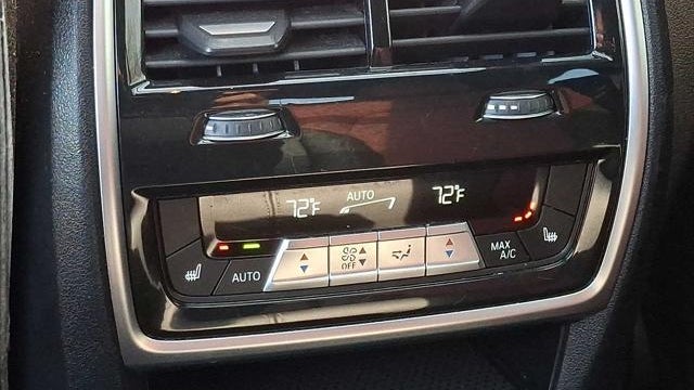 2024 BMW X6 xDrive40i