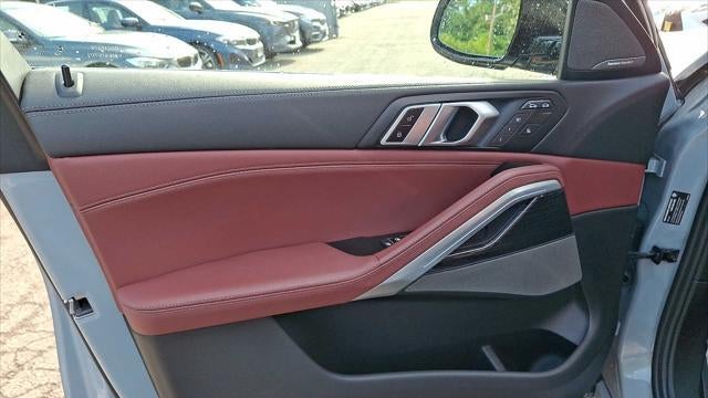 2024 BMW X6 xDrive40i