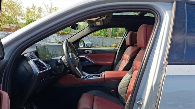 2024 BMW X6 xDrive40i