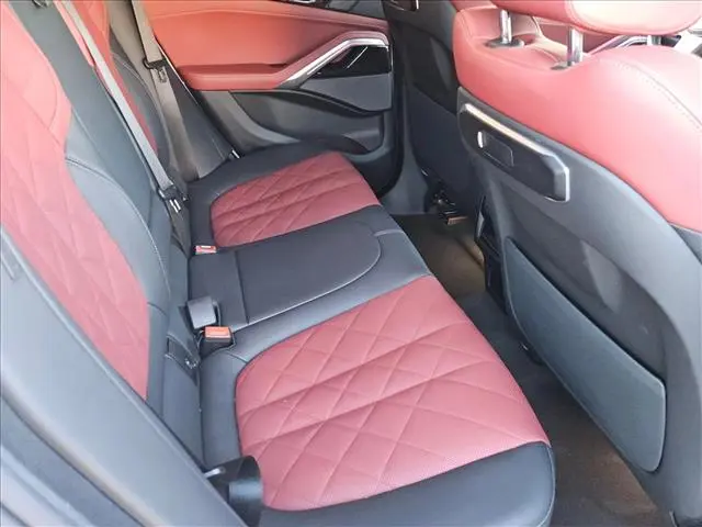 2025 BMW X6 - $67,990