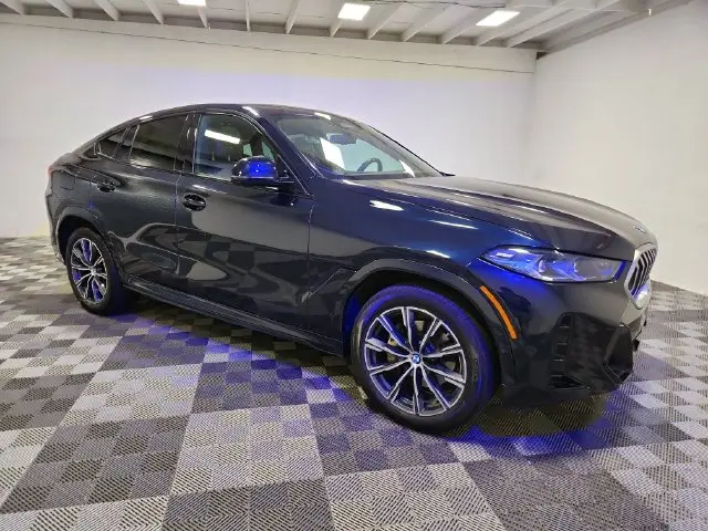 2025 BMW X6 - $58,307