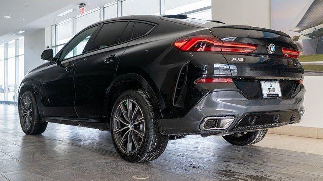 2026 BMW X6 xDrive40i