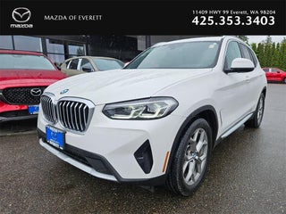 2022 BMW X3 with Alpine White Exterior