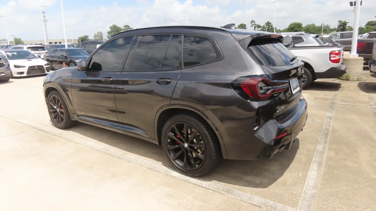 2023 BMW X3 sDrive30i
