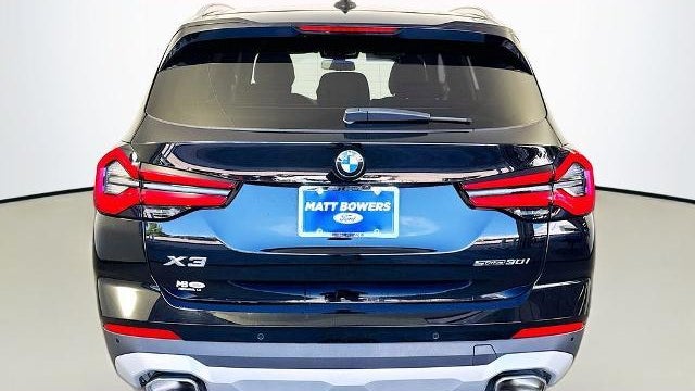 2023 BMW X3 sDrive30i