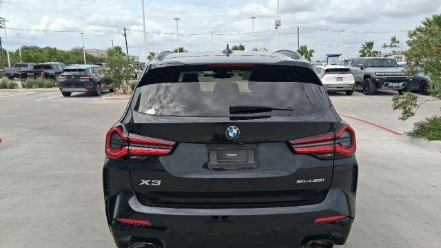 2023 BMW X3 sDrive30i