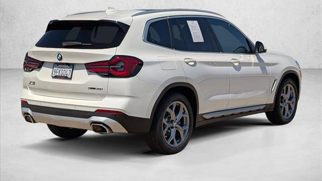 2023 BMW X3 sDrive30i