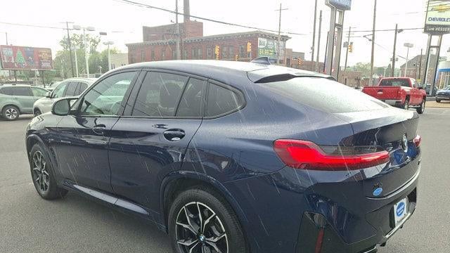 2024 BMW X4 M40i