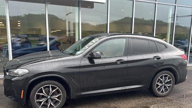 2022 BMW X4 M40i