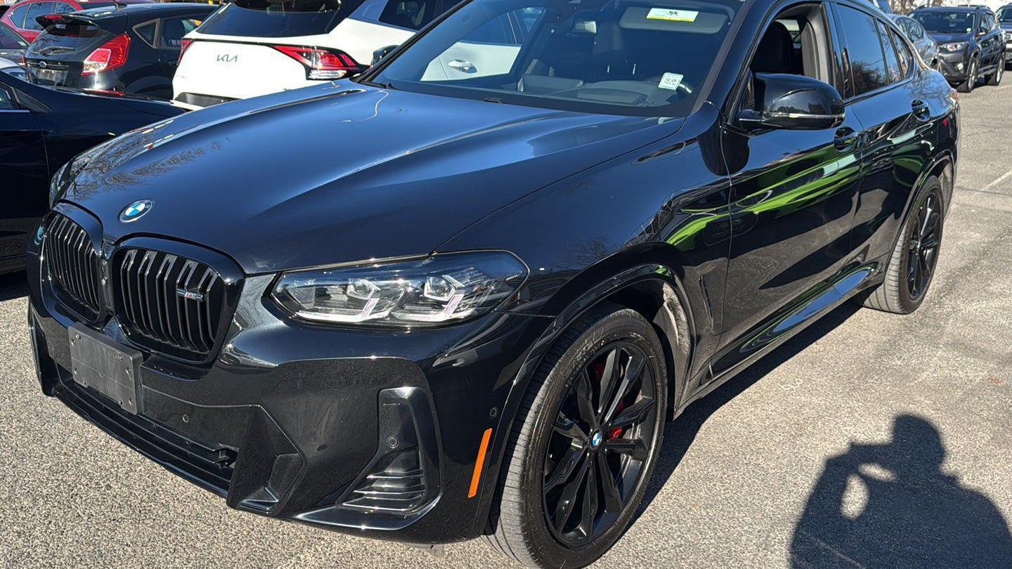 2023 BMW X4 M40i