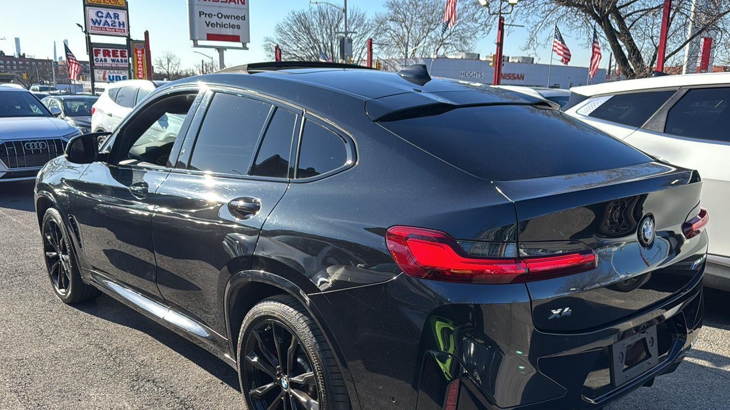 2023 BMW X4 M40i