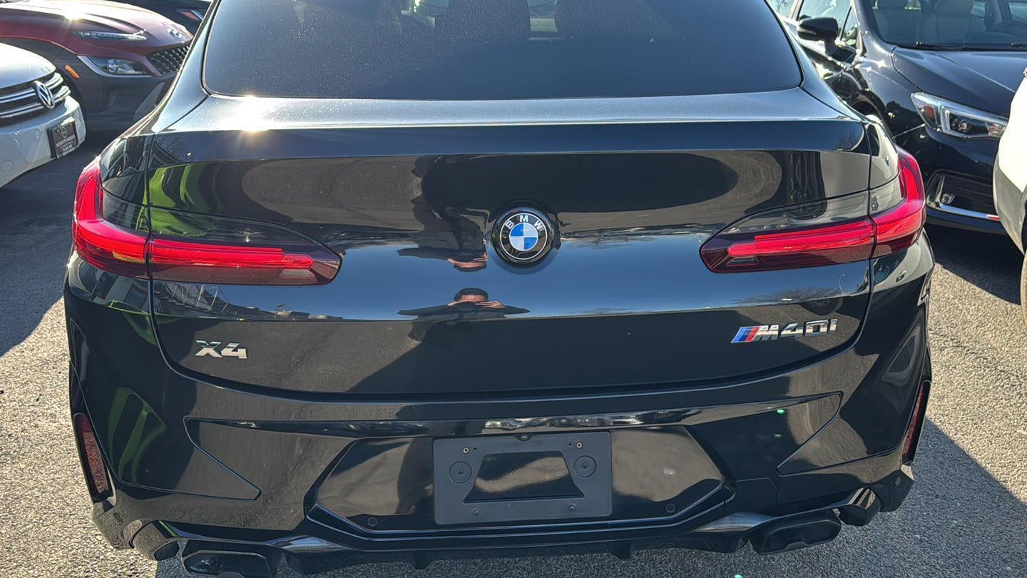 2023 BMW X4 M40i