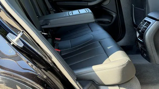 2025 BMW X4 M40i