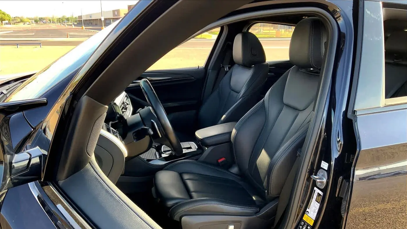 2023 BMW X4 M40i