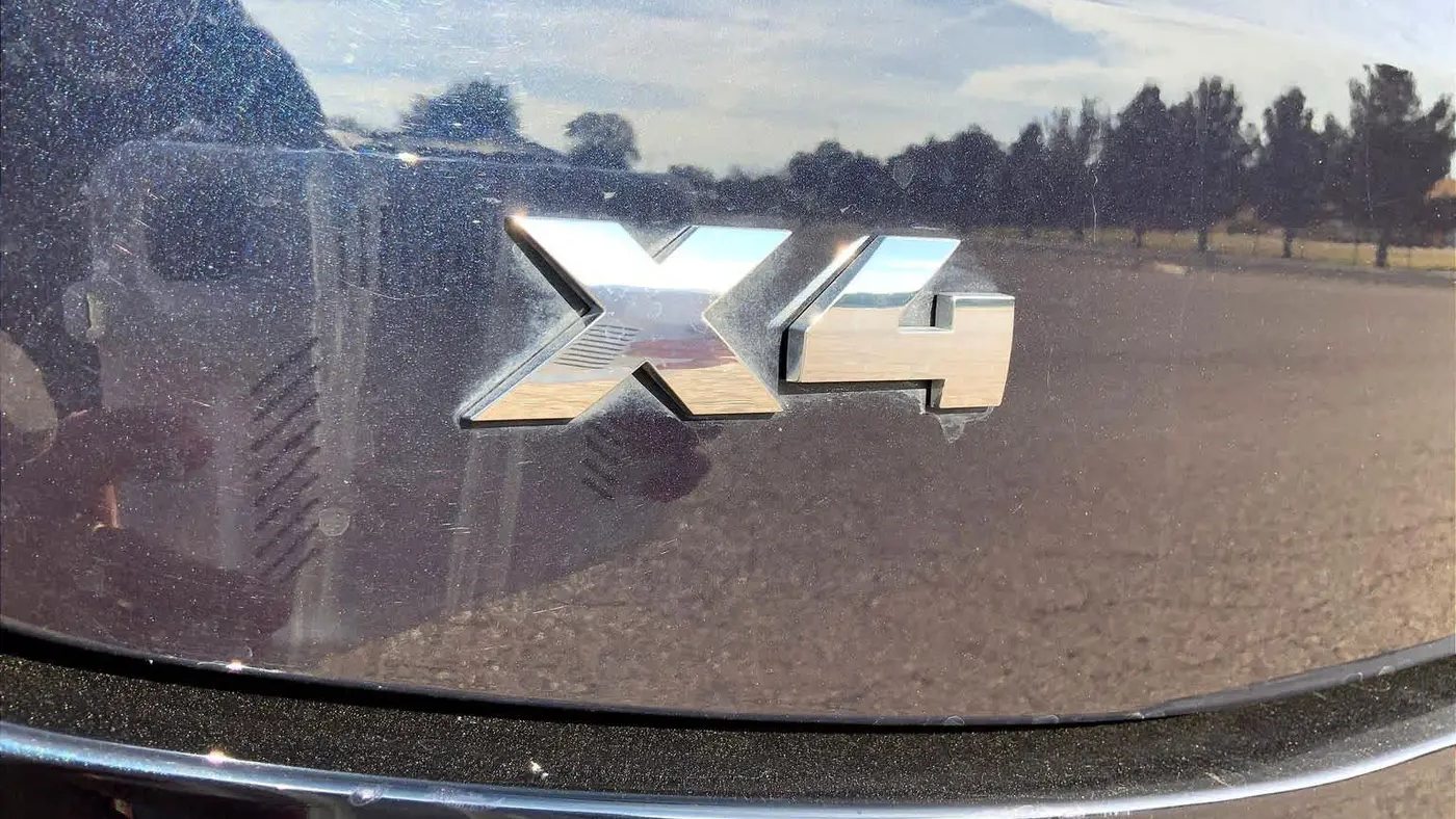 2023 BMW X4 M40i