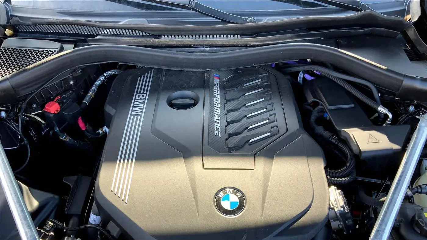 2023 BMW X4 M40i