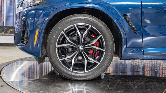 2025 BMW X4 M40i
