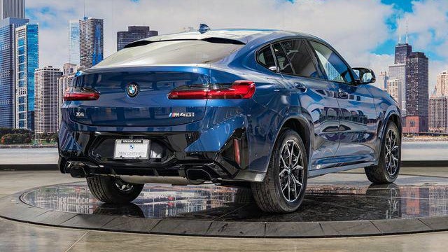 2025 BMW X4 M40i