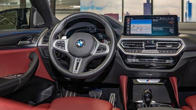 2025 BMW X4 M40i