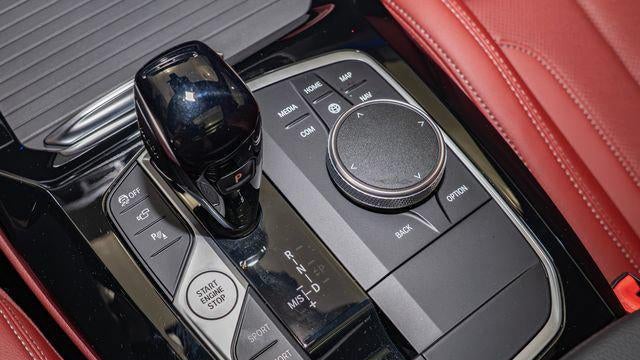 2025 BMW X4 M40i
