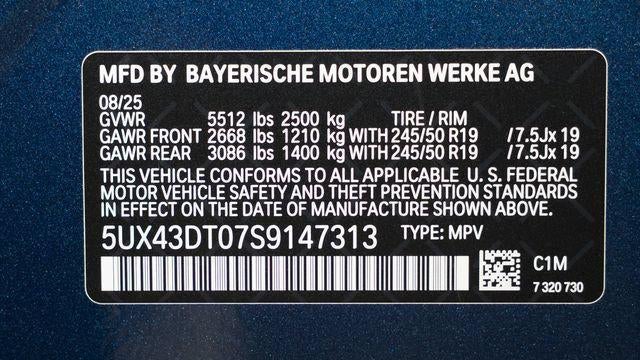 2025 BMW X4 M40i