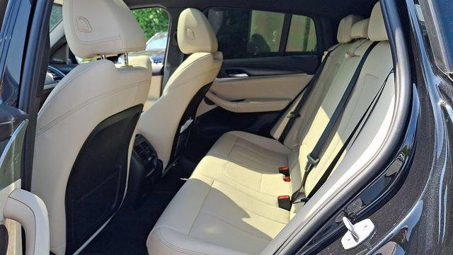 2025 BMW X4 M40i