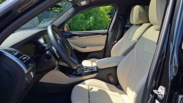 2025 BMW X4 M40i