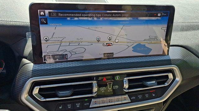2025 BMW X4 M40i