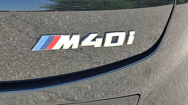 2025 BMW X4 M40i