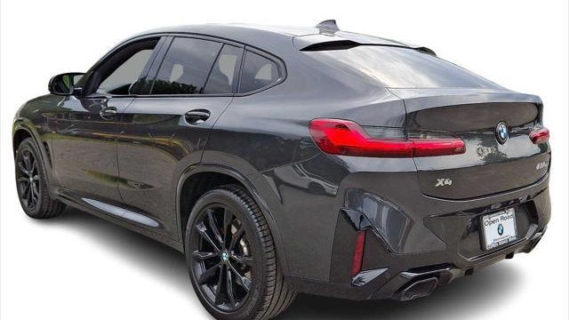 2024 BMW X4 M40i