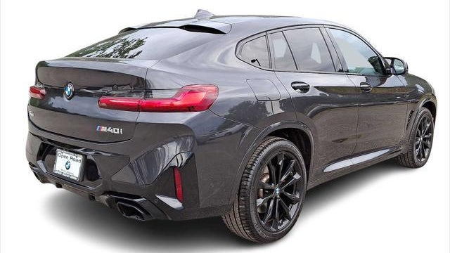 2024 BMW X4 M40i