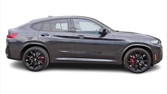2024 BMW X4 M40i