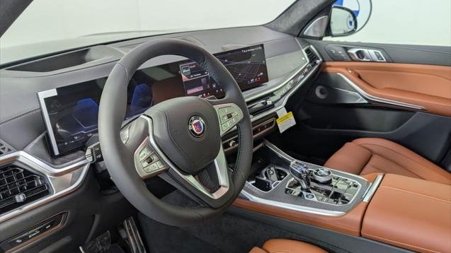 2026 BMW X7 ALPINA XB7