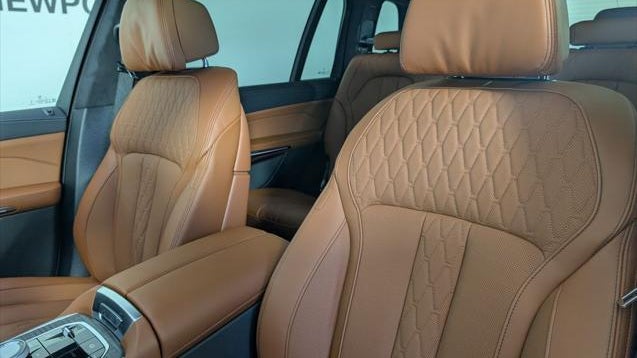 2026 BMW X7 ALPINA XB7