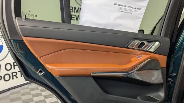 2026 BMW X7 ALPINA XB7