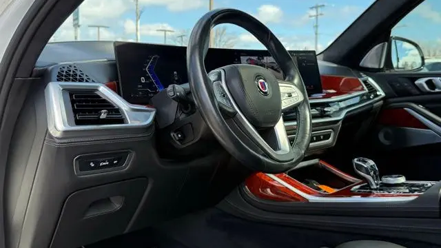 2024 BMW X7 ALPINA XB7
