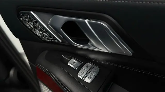 2024 BMW X7 ALPINA XB7