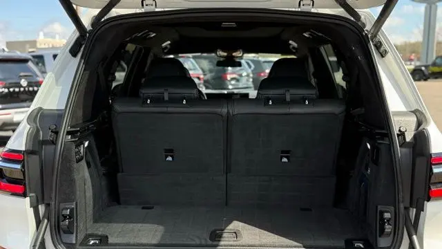 2024 BMW X7 ALPINA XB7
