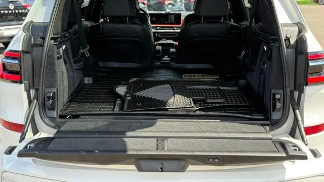 2024 BMW X7 ALPINA XB7