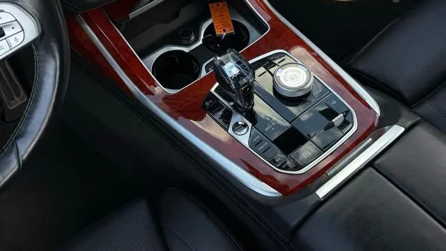 2024 BMW X7 ALPINA XB7