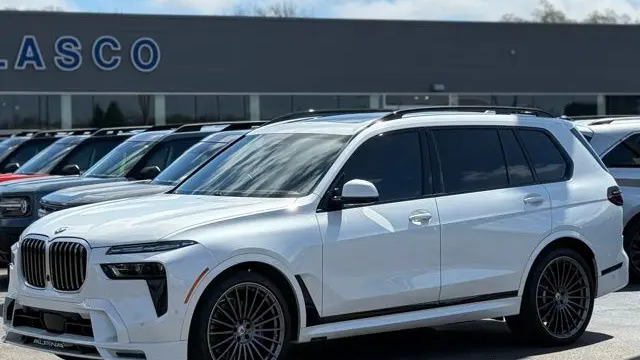 2024 BMW X7 ALPINA XB7
