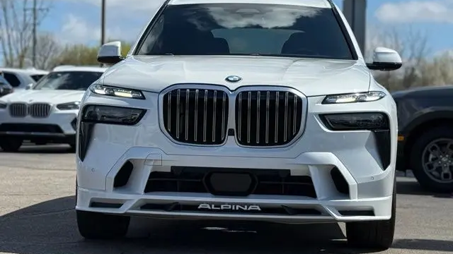2024 BMW X7 ALPINA XB7