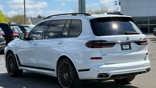 2024 BMW X7 ALPINA XB7