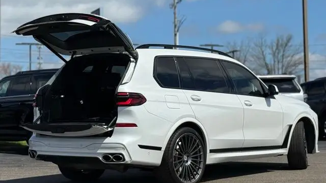 2024 BMW X7 ALPINA XB7