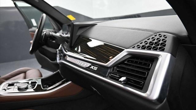 2024 BMW X5 xDrive50e