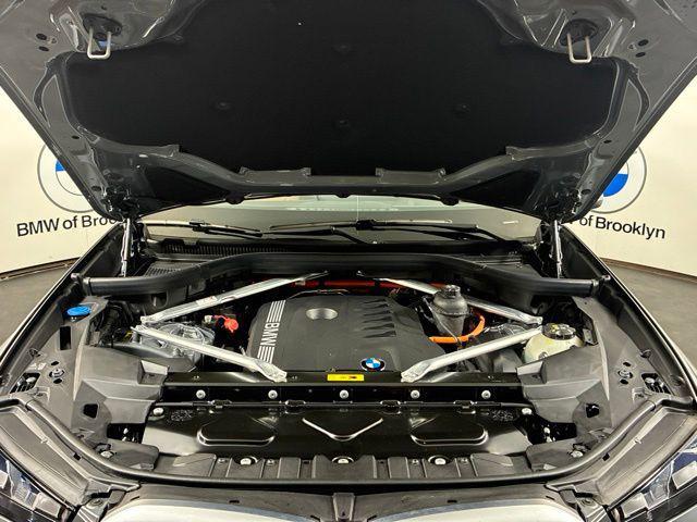 2026 BMW X5 - $72,112