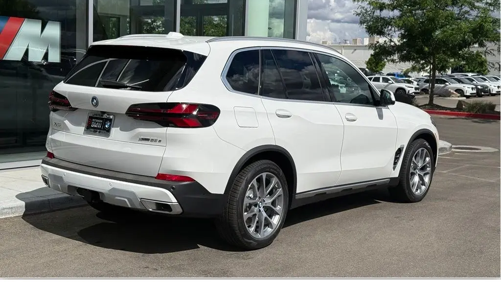 2026 BMW X5 xDrive50e
